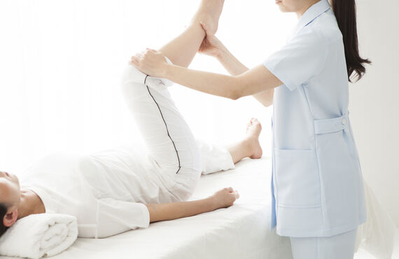 骨格や筋肉を整え膝痛の緩和と予防ケアを行います | 南柏（南柏カイロプラクティック）